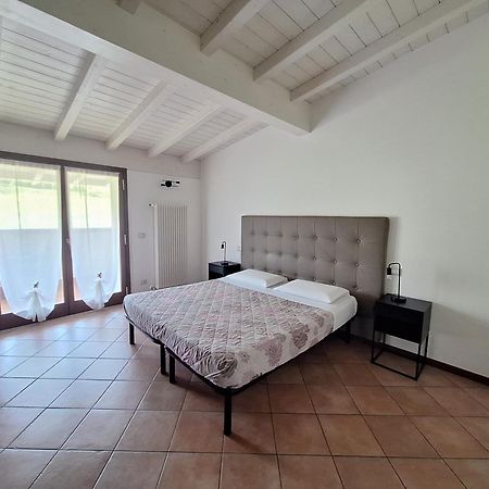 Bed & Breakfast Torrechiara ภายนอก รูปภาพ