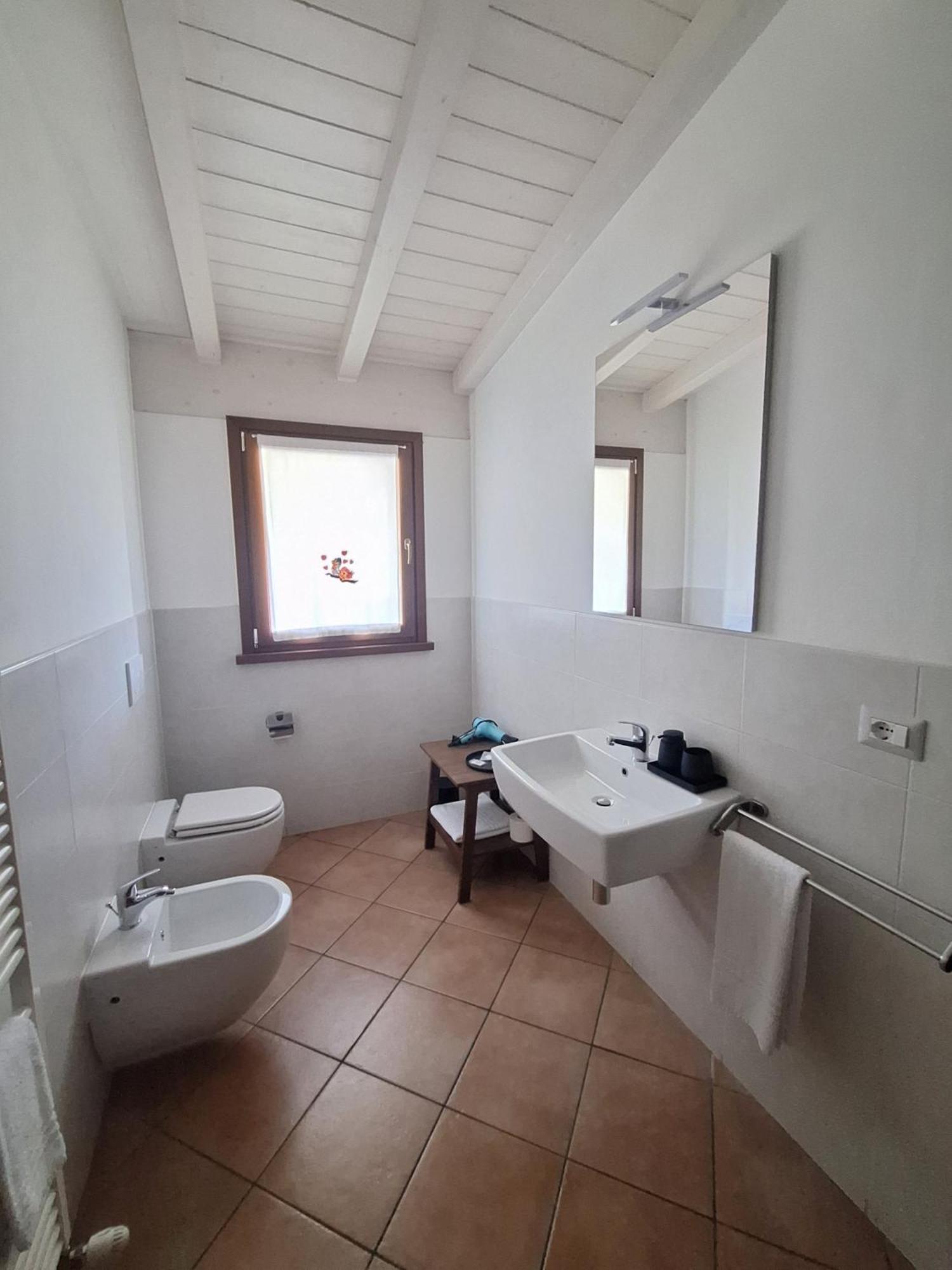 Bed & Breakfast Torrechiara ภายนอก รูปภาพ