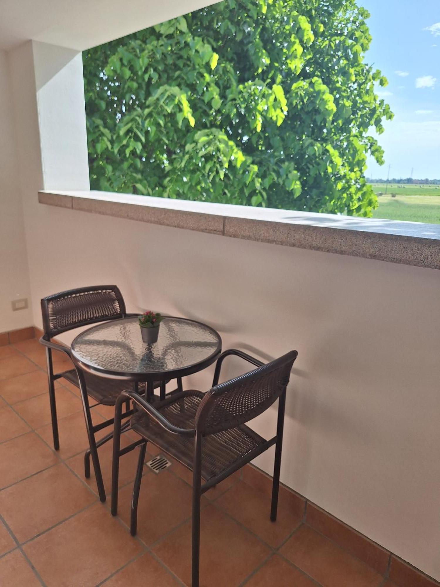 Bed & Breakfast Torrechiara ภายนอก รูปภาพ